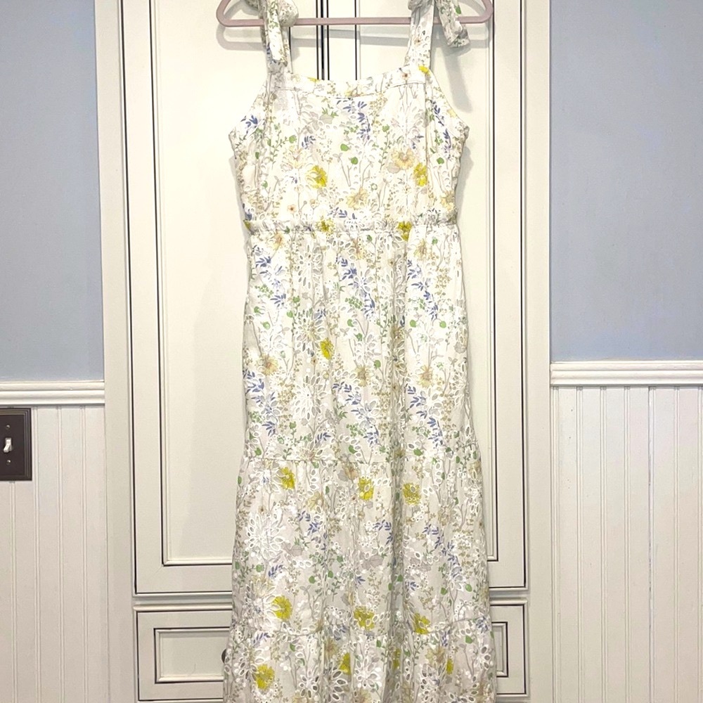 BNWT GREYLIN white flower eyelit dress